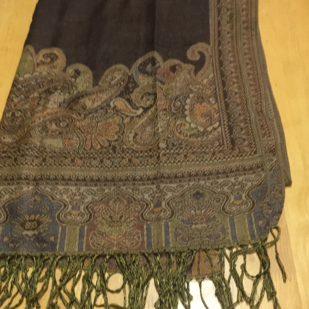 Wrap/scarf